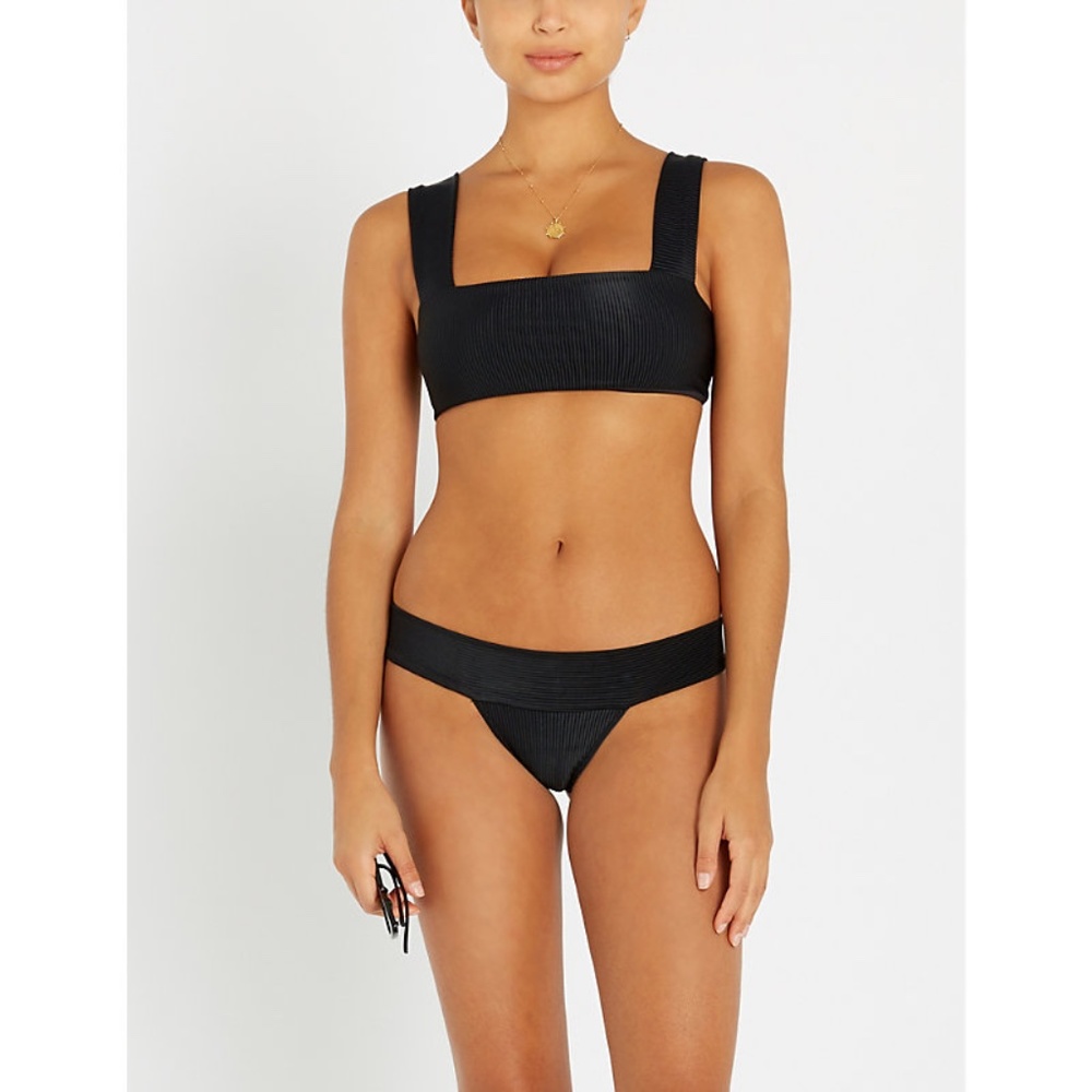 Frankie's Bikinis Bikini Top